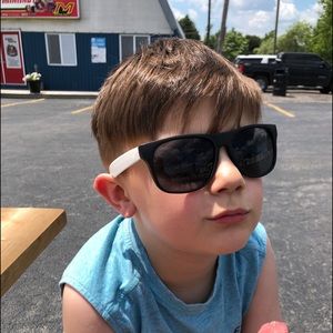 Meet your Posher, Sam